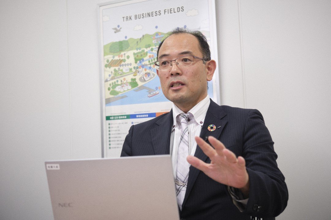 2025_TRK_写真2 (カスタム).jpg