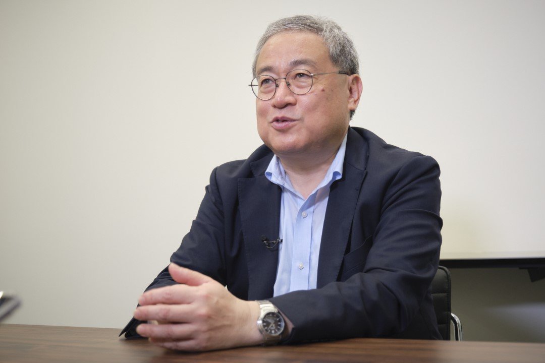 2025_TKS_鈴木 正哉 博士 (カスタム).jpg