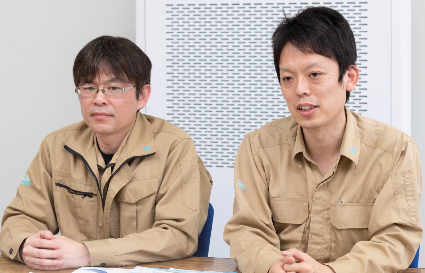 奥山 一博氏（左）、小森 陽介氏（右）